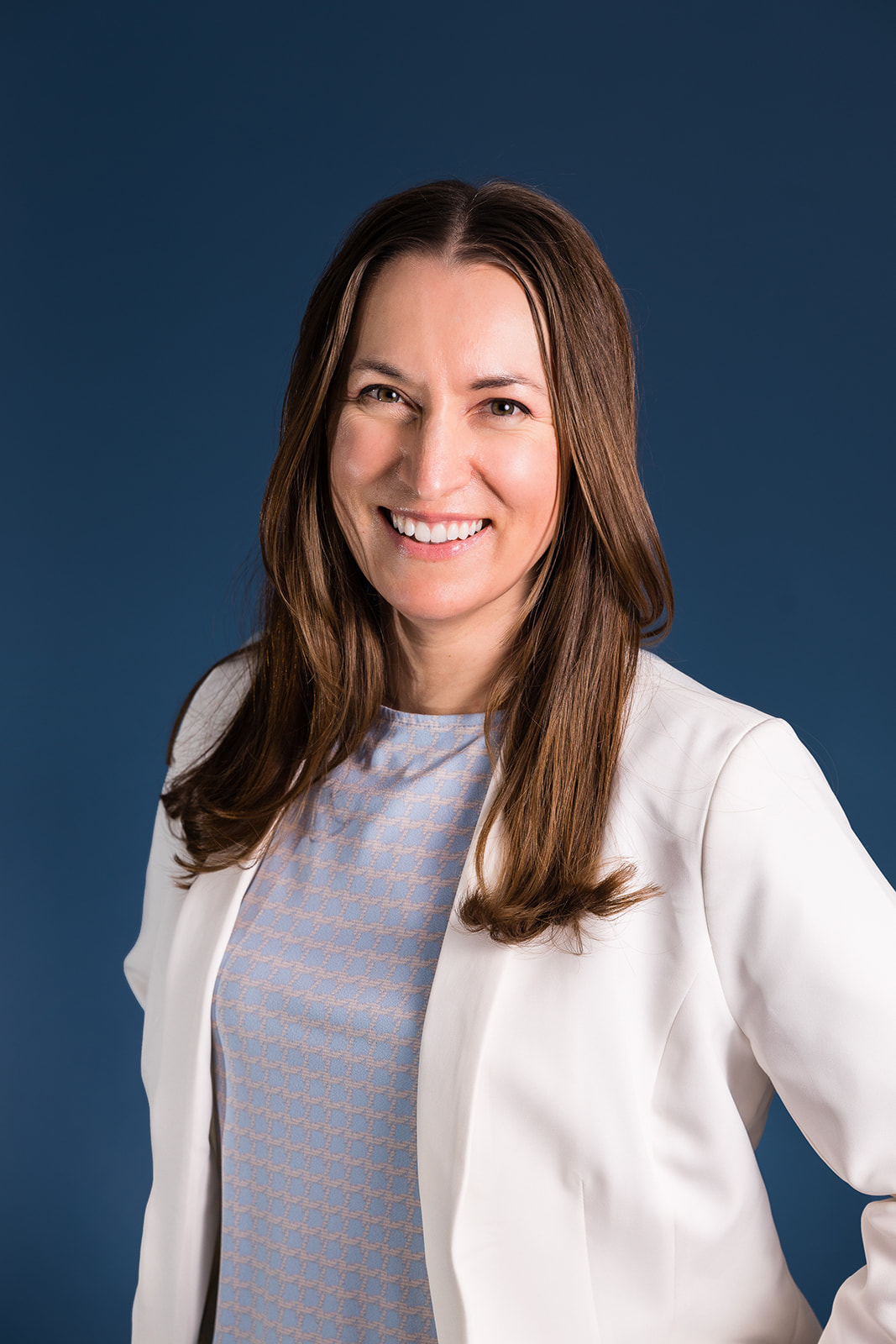 Carol Cakebread, Headshot